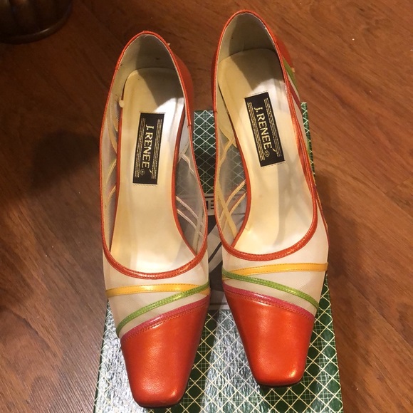 J Renee Shoes - J Renee 8 1/2 3 inch heels.